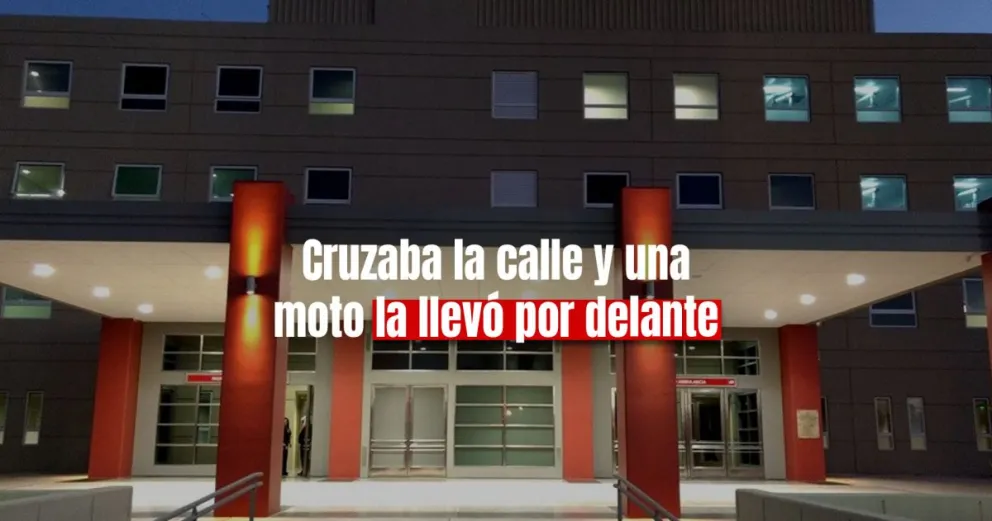 Una mujer fue atropellada por una moto y terminó en el hospital