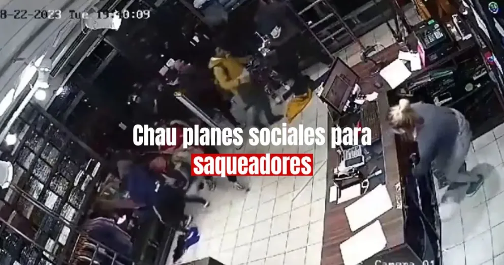 Les quitarán los planes sociales a quienes participaron de saqueos 