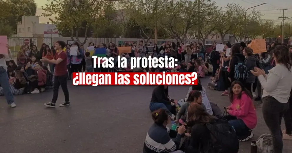Protesta de los estudiantes de la Escuela San Martín: "A partir del lunes comienzan las soluciones", dijo Carlos Canga