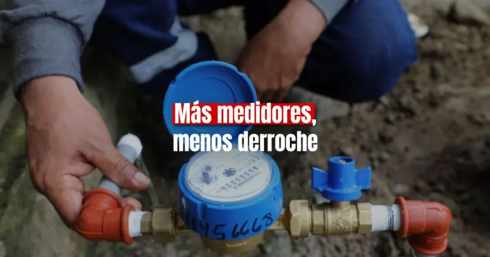 Medidores de agua: desde OSSE afirman que se redujo un 26% el consumo de agua