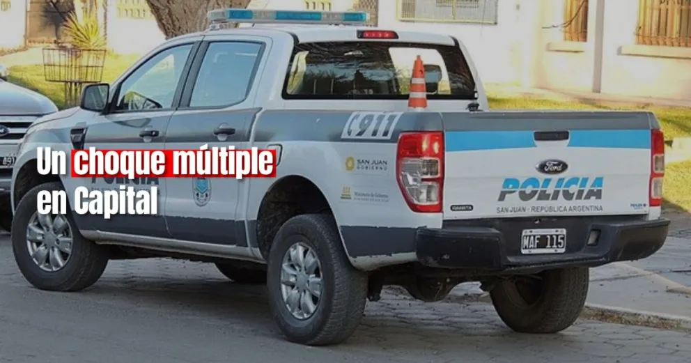 Un auto chocó con un patrullero y dos autos estacionados terminaron dañados 