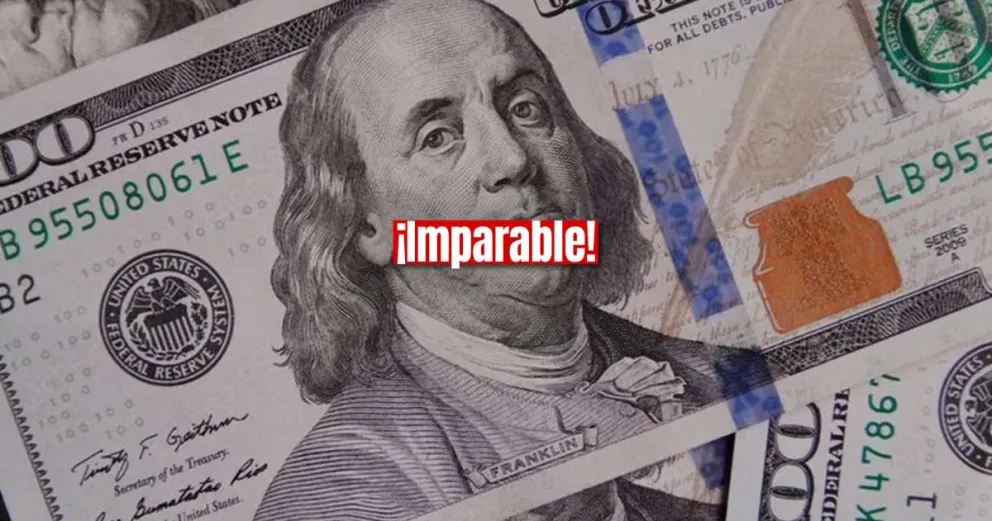 El dólar cierra la jornada cada vez más cerca de los $900 en San Juan 