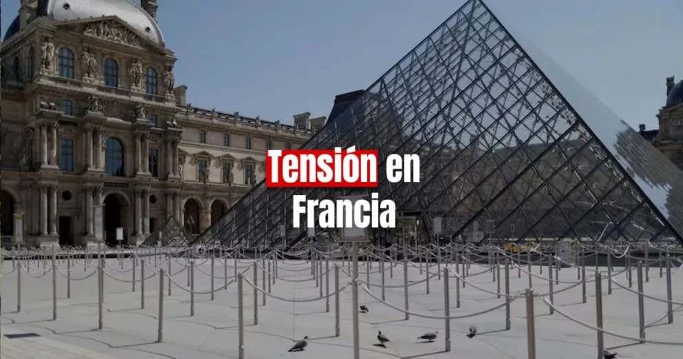 Cierre de emergencia en el Louvre y Versalles por amenazas terroristas