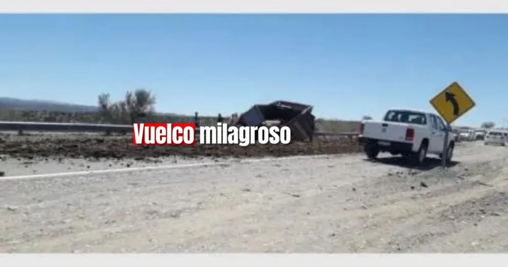 Un camión cargado de guano volcó en la Cuesta de las Vacas