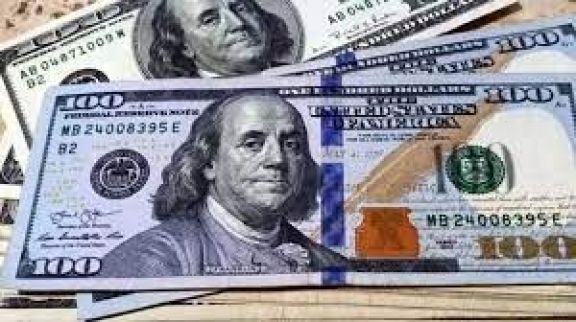 Tras las elecciones, el dólar blue abrió en $1.200 en San Juan
