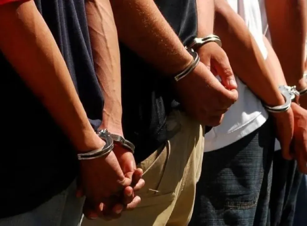 Intentaron entrar a robar, golpearon a un hombre y terminaron detenidos (imagen ilustrativa)