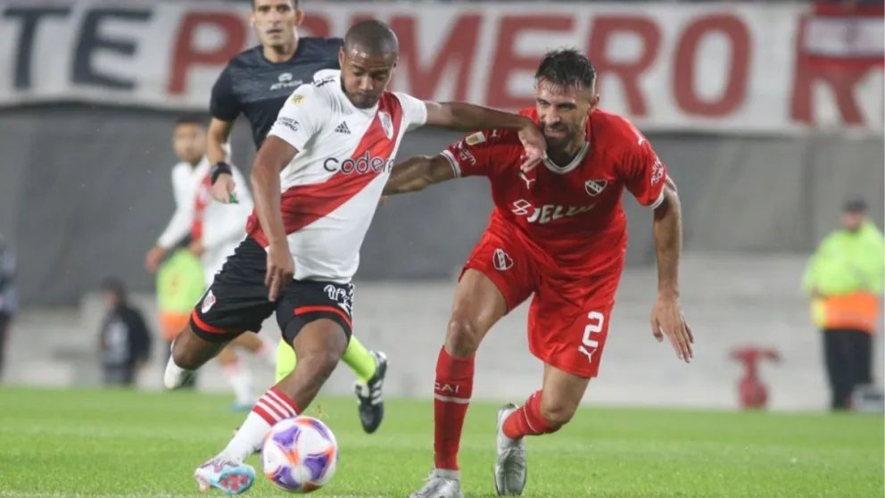 River recibe a Independiente en un partido clave por la cima de la tabla