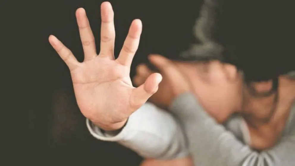 Horror: un hombre violó y embarazó a su hijastra
