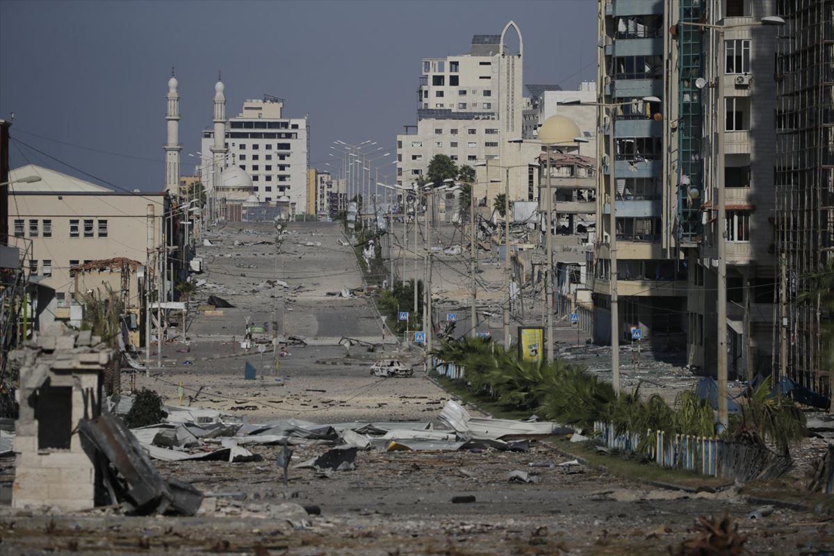 Denuncian que Israel cortó las comunicaciones e internet en la Franja de Gaza