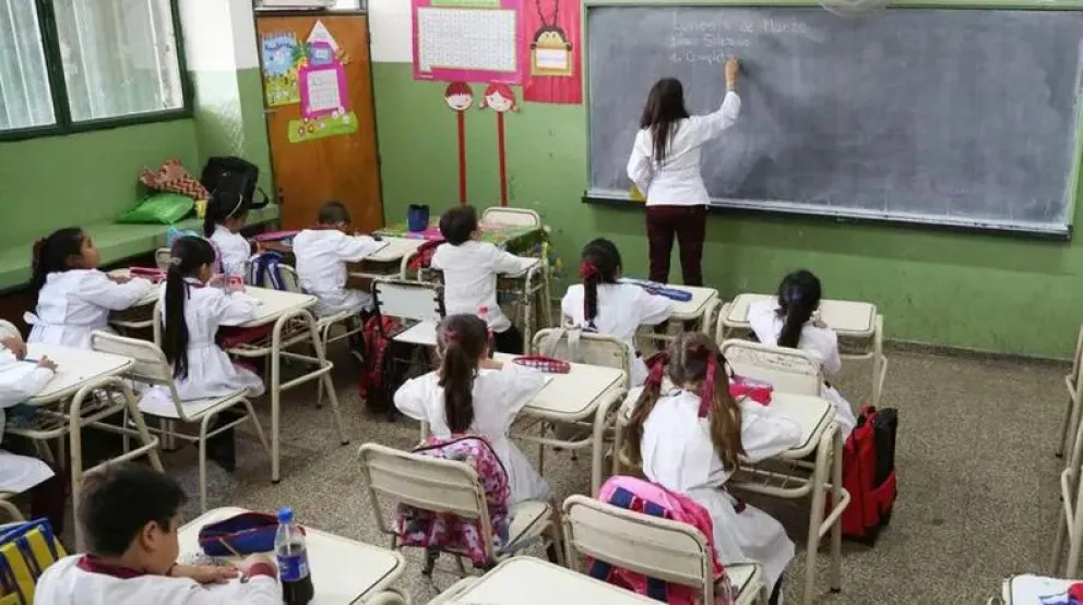 Las clases son normales, pese al fuerte viento