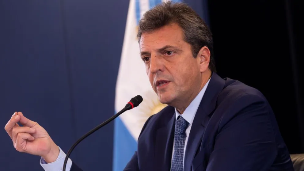 Sergio Massa se refirió a los dichos de Patricia Bullrrich, remarcando que el daño lo sufren los argentinos
