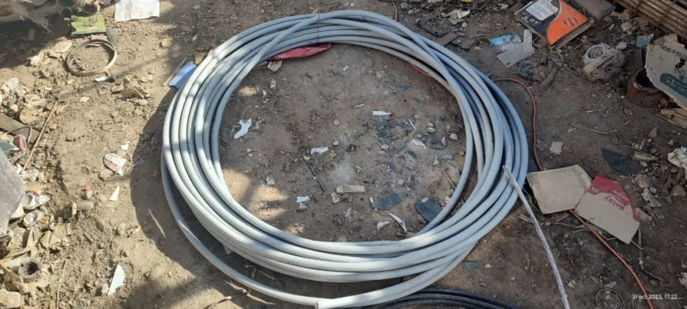 La policía incautó gran cantidad de aluminio y cobre de dudosa procedencia 