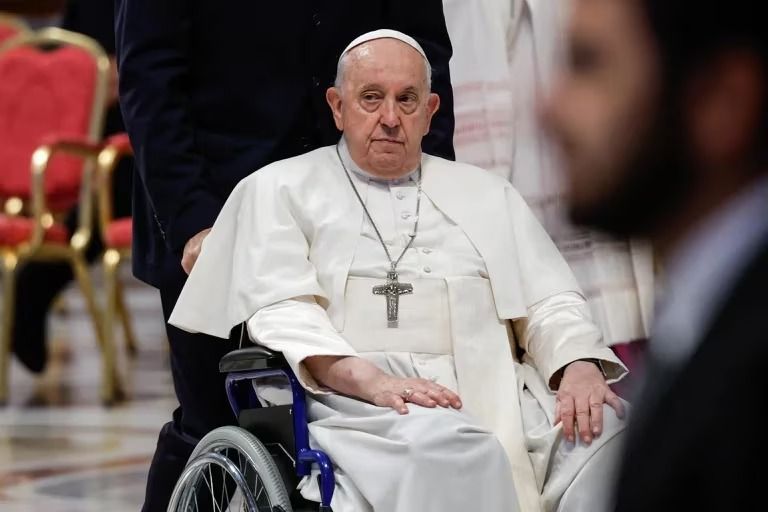 Por su estado de salud, el papa Francisco no dio su discurso para los rabinos 