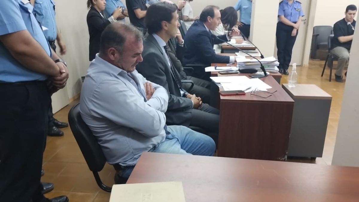El papá de Lucía Rubiño estuvo presente en la audiencia contra Juan Echegaray