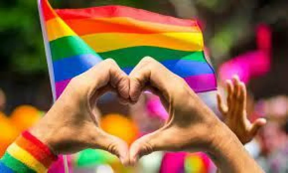 Así fue la multitudinaria Marcha del Orgullo LGBTIQ+