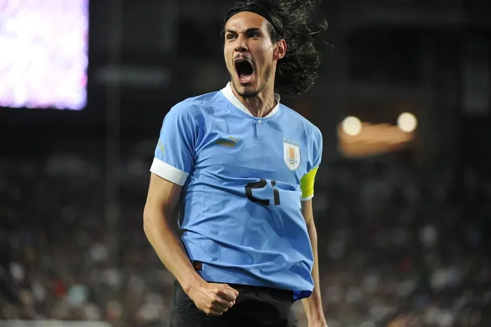 Edinson Cavani se perderá los partidos de Eliminatorias tras una lesión