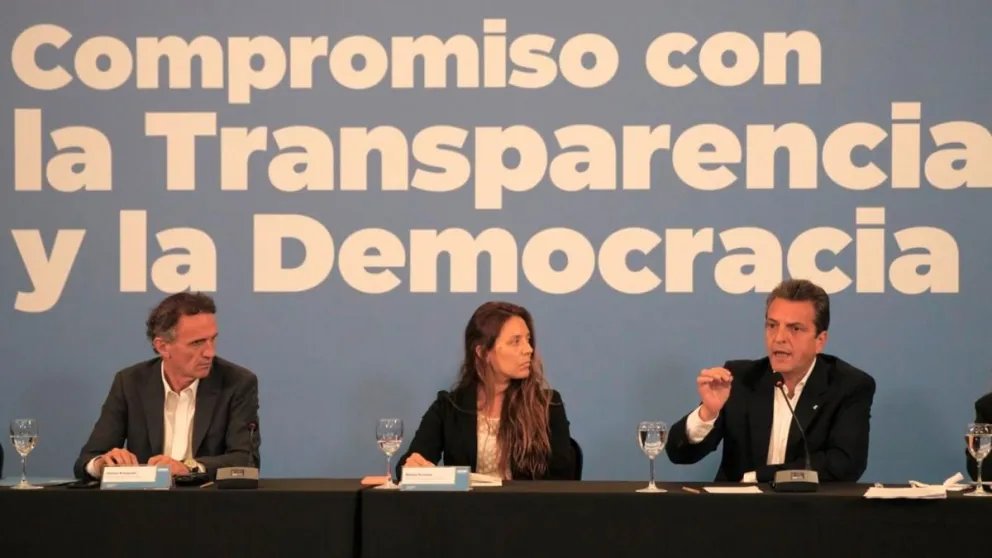 Massa propuso una nueva ley de ética y oposición al frente de la oficina anticorrupción