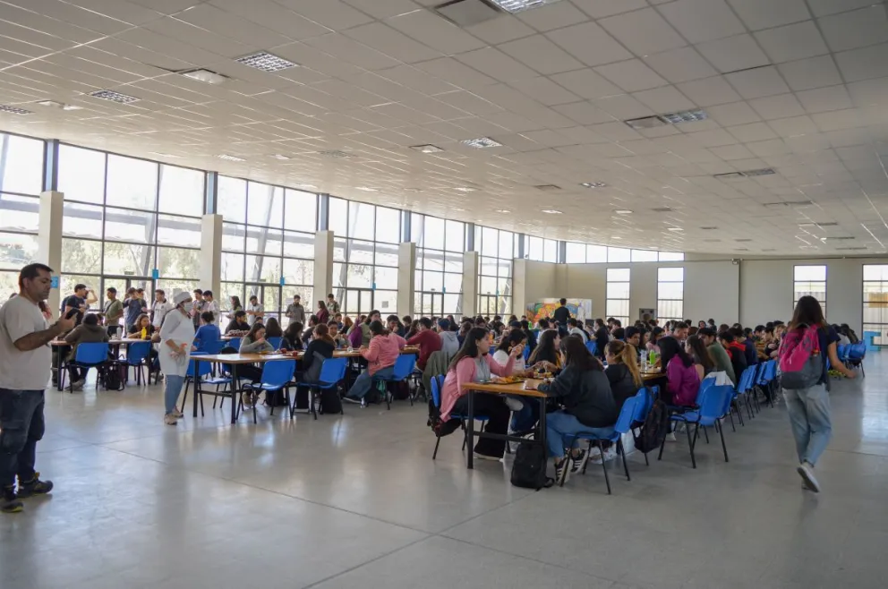 La UNSJ celebró un año del comedor gratuito 