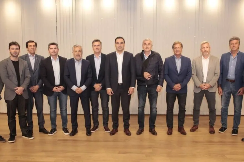 Gobernadores de JxC buscan consensos con Milei ante las reformas: los puntos que los preocupan además de Ganancias