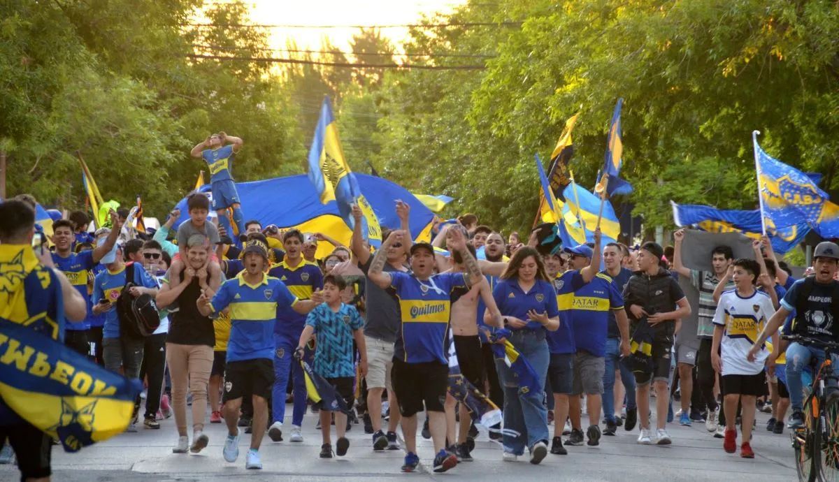 Hinchas de Boca realizarán un banderazo en apoyo a Riquelme
