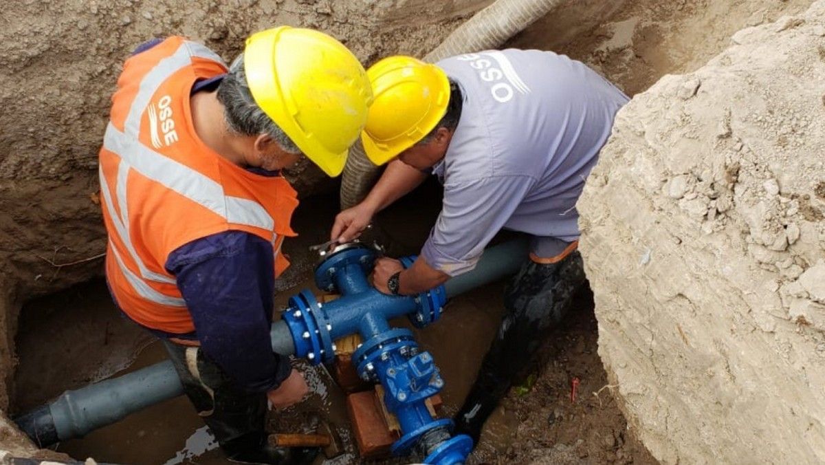 OSSE: interrumpirán el servicio de agua potable en una zona de Rawson