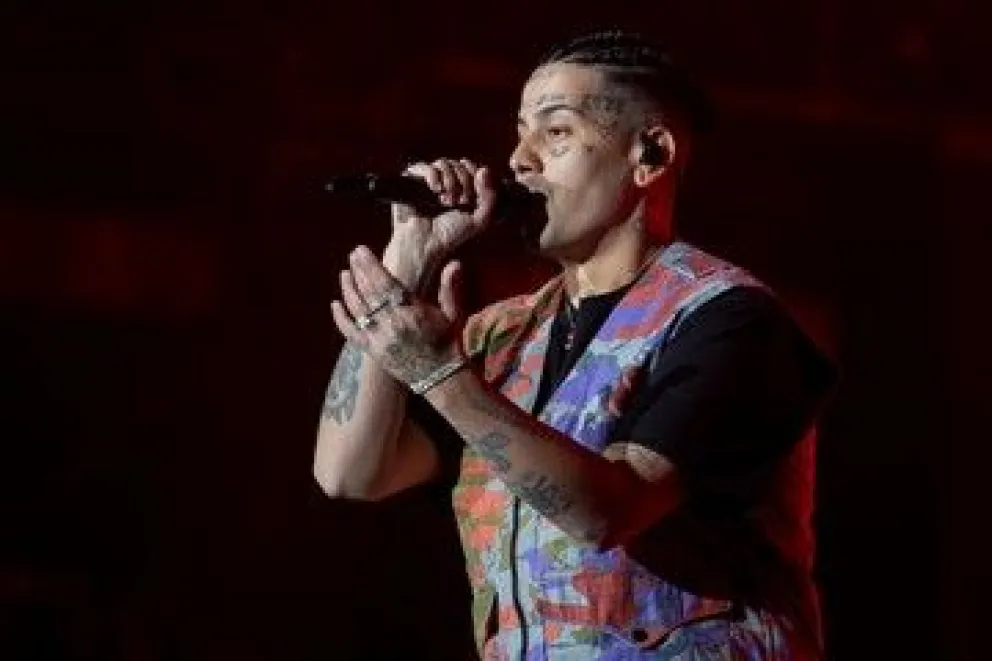Duki dio un show histórico y compartió un mensaje de fortaleza emocional