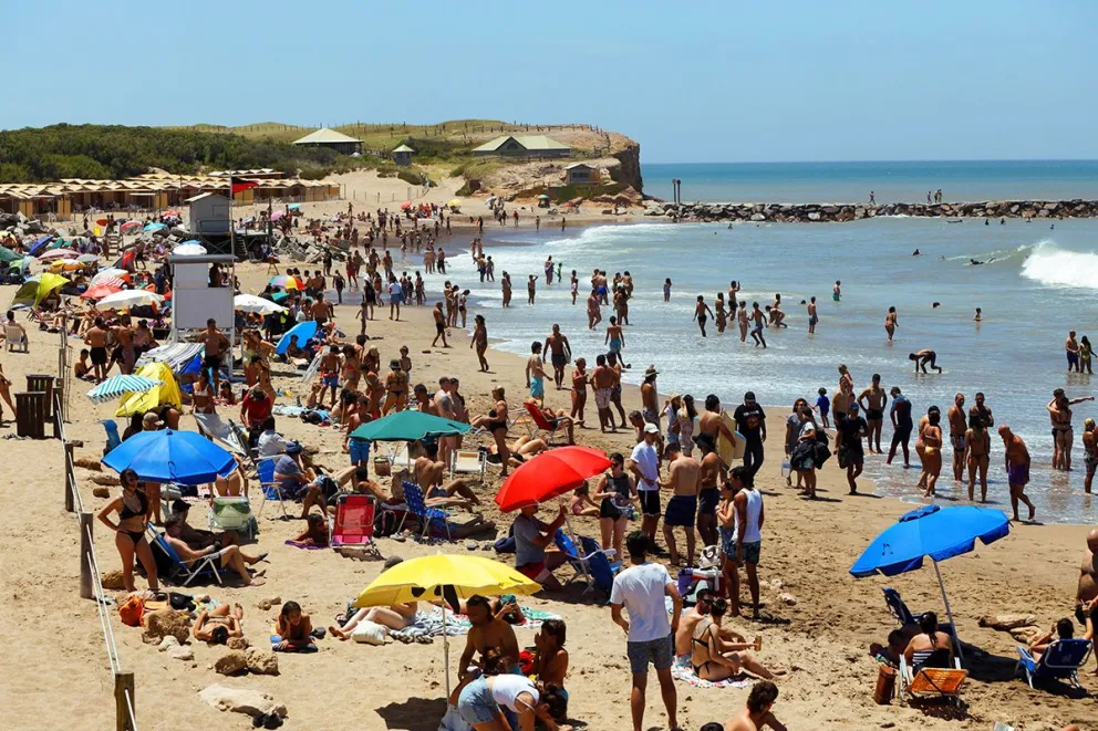 ¿Cuánto cuesta viajar en colectivo a la costa?