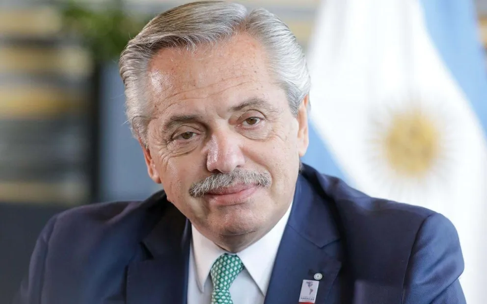 Alberto Fernández se despidió: "Dejo un país en marcha y funcionando"