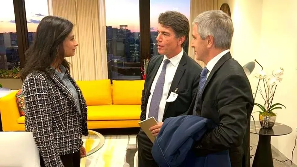 Respuesta positiva del FMI a las medidas económicas anunciadas por Luis Caputo