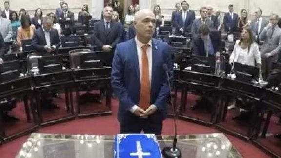 Senado: Villarruel se impone y Bartolomé Abdala es elegido como presidente provisional