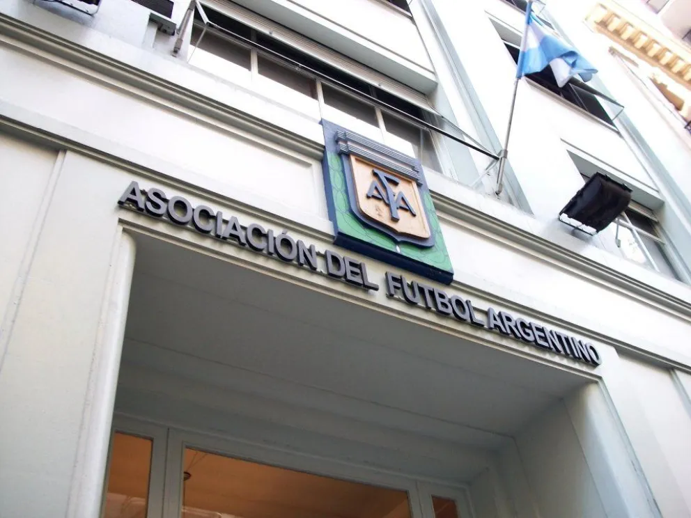 La AFA venderá su emblemático edificio de la calle Viamonte: los planes y dónde estará su nueva sede