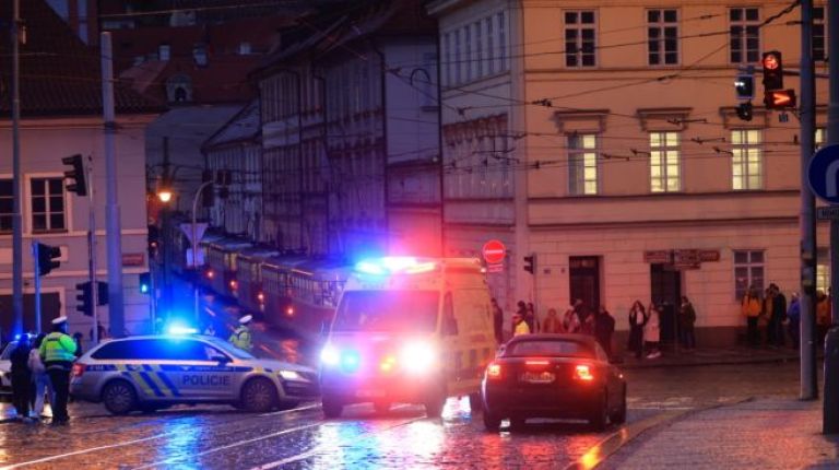 Tiroteo en Praga: hay 15 muertos y decenas de heridos
