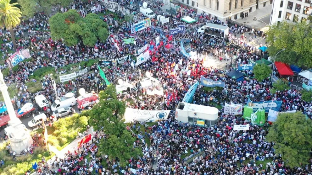 CGT, CTA, y organizaciones sociales marchan mañana a Tribunales contra el DNU de Milei