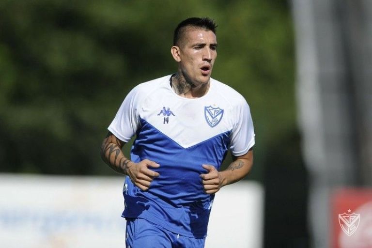 Ricardo Centurión vuelve a Vélez Sarsfield: comienza con la pretemporada