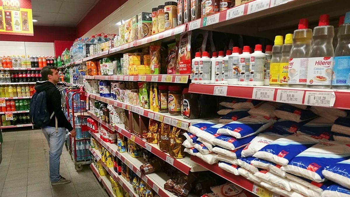 Supermercados y almacenes de San Juan confirmaron un programa de descuento en alimentos