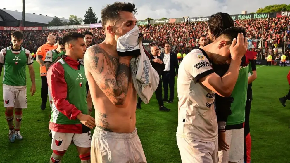 Es oficial: Colón descendió a la Primera Nacional