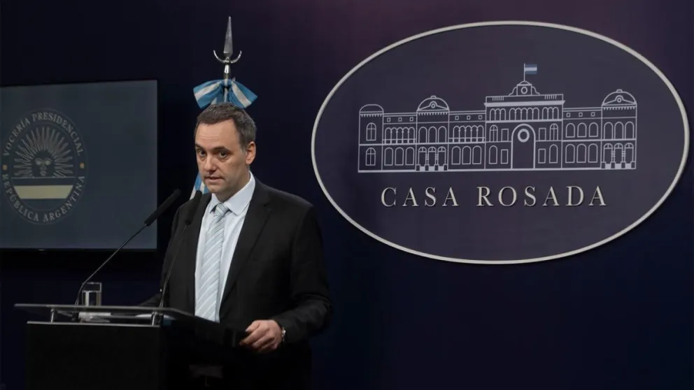 El Gobierno recibirá este jueves a una comitiva del FMI para renegociar el acuerdo