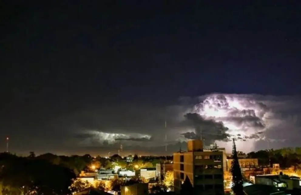 San Juan, emiten alerta meteorológica por tormentas