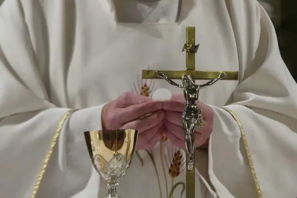 La Iglesia confirmó que dejó de recibir el aporte económico del Estado 