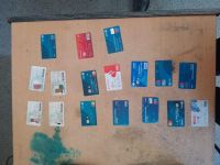 Un hombre fue detenido por robar y le encontraron más de 10 tarjetas sociales