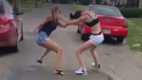 Violenta pelea entre dos mujeres en Rawson 