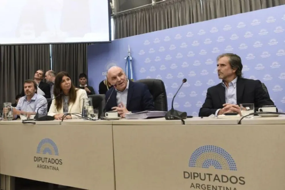 Ley ómnibus: este martes comienza el debate en Diputados 