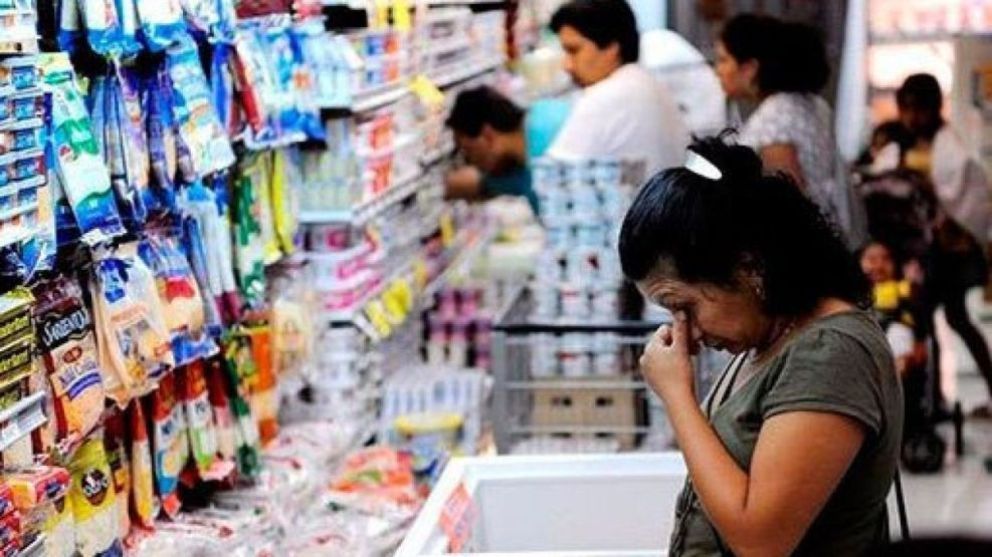 El Indec dará a conocer el IPC de diciembre y la inflación del 2023 superaría el 200%