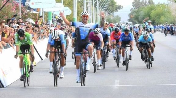 Mauricio Páez se quedó con la primera etapa del Giro del Sol