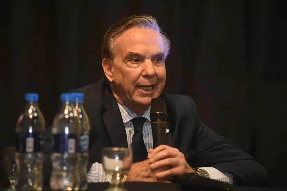 Ley Ómnibus: el bloque de Pichetto le pidió a Milei que deje de confrontar con el Congreso 