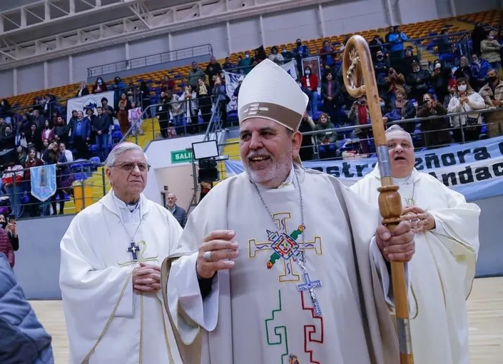 Monseñor Larrazábal seguirá siendo obispo auxiliar de San Juan