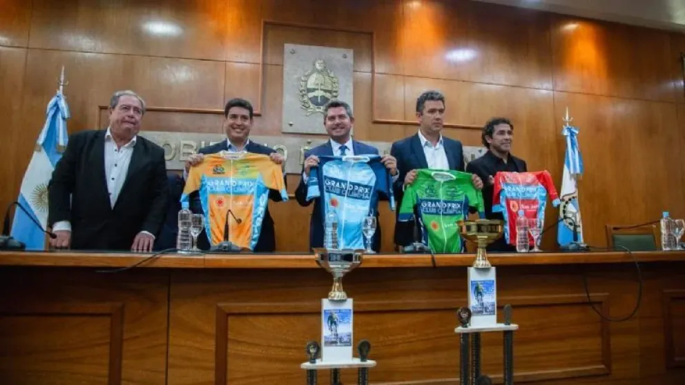 Con carrera inclusiva y 7 etapas, se presentó el Grand Prix