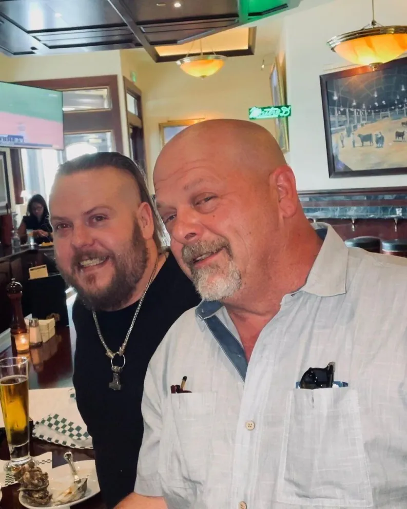 Murió el hijo de Rick Harrison, el presentador del programa “El precio de la historia”