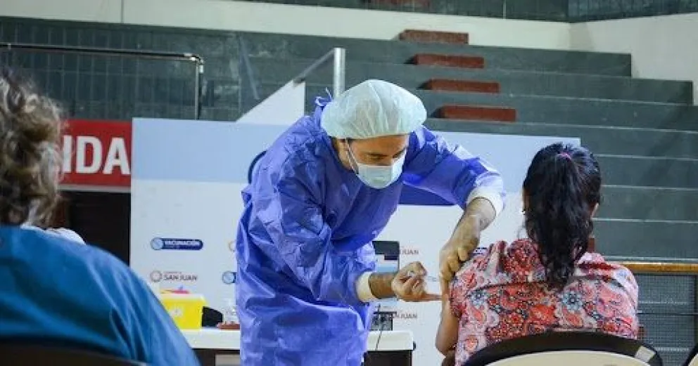 ¿Dónde se colocan los refuerzos de la vacuna contra el Covid-19?