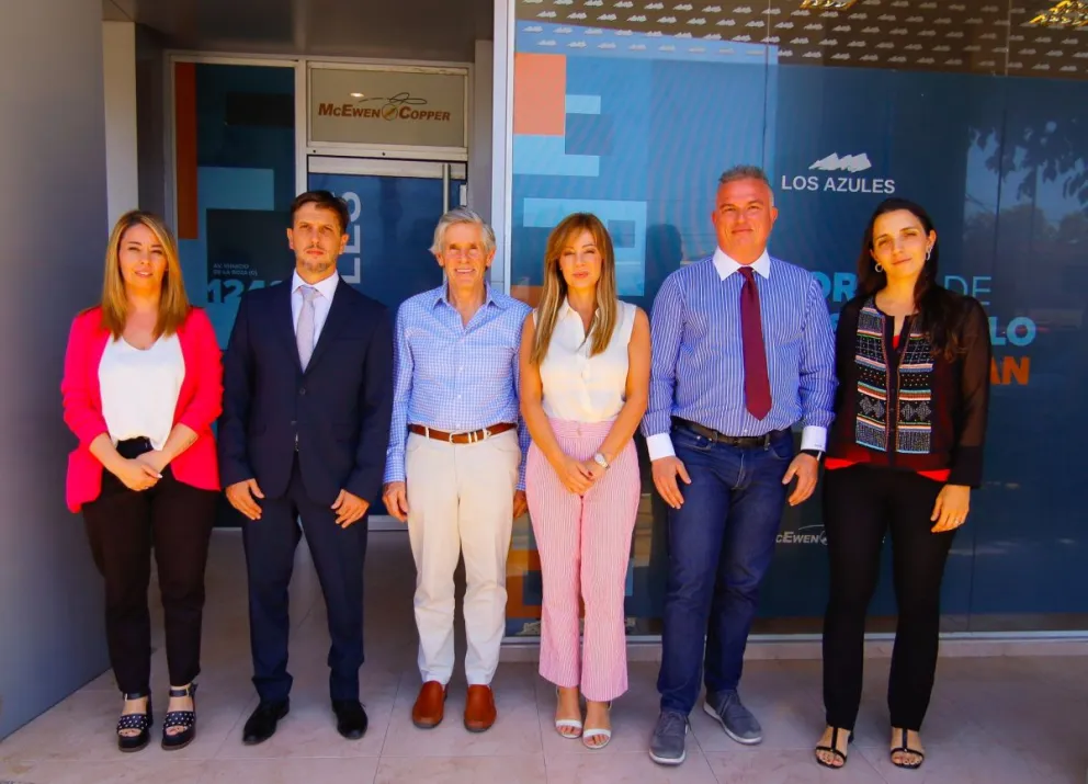 Royón se reunió con las autoridades de Los Azules